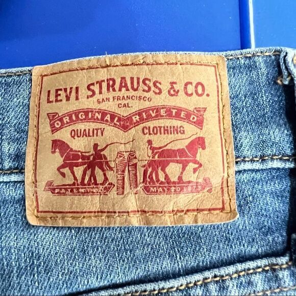 Levi’s Wedgie Skinny Jeans Button Fly Frayed hem blue jeans - Picture 10 of 15